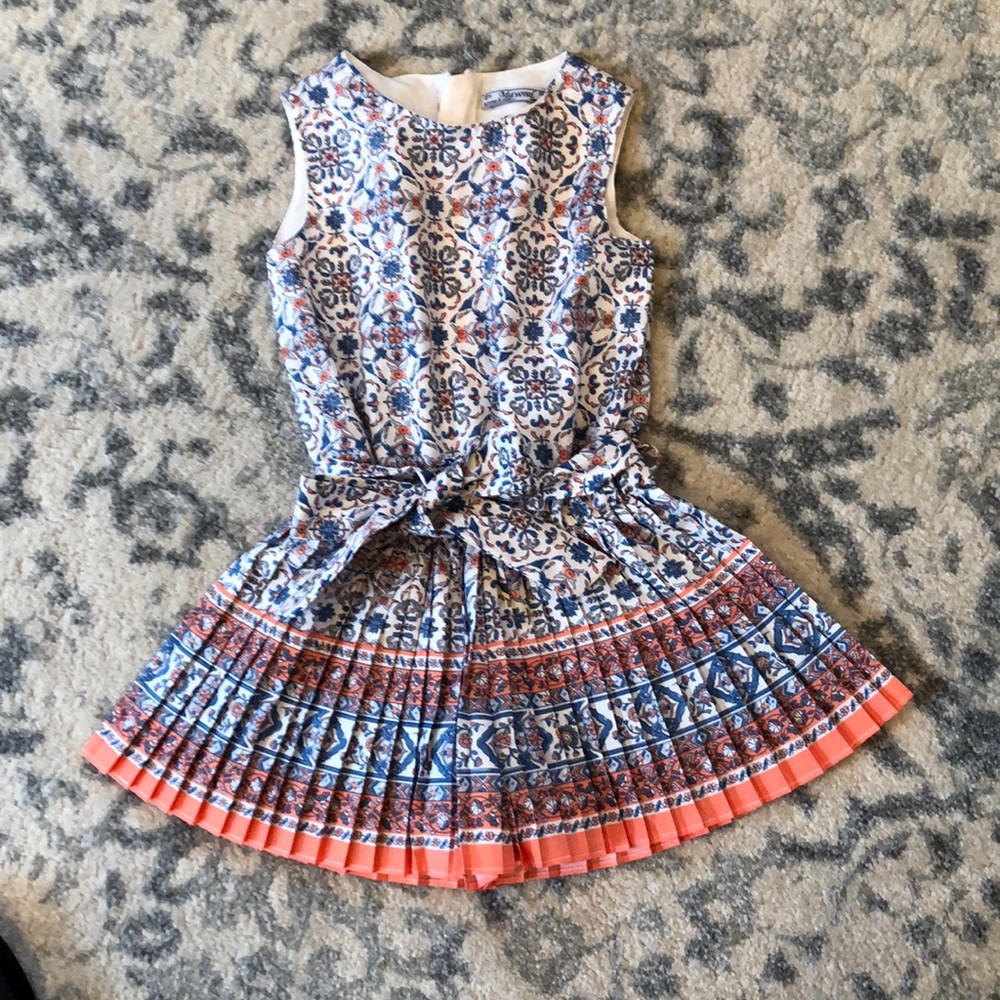 Beautiful print pleat romper